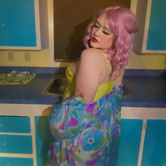 Meet your Posher, Marissa - Picture 4 of 7